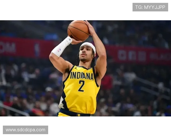 内姆哈德三分球精准命中步行者半场微弱领先对手一分 内姆哈德三分球精准命中步行者半场微弱领先对手一分